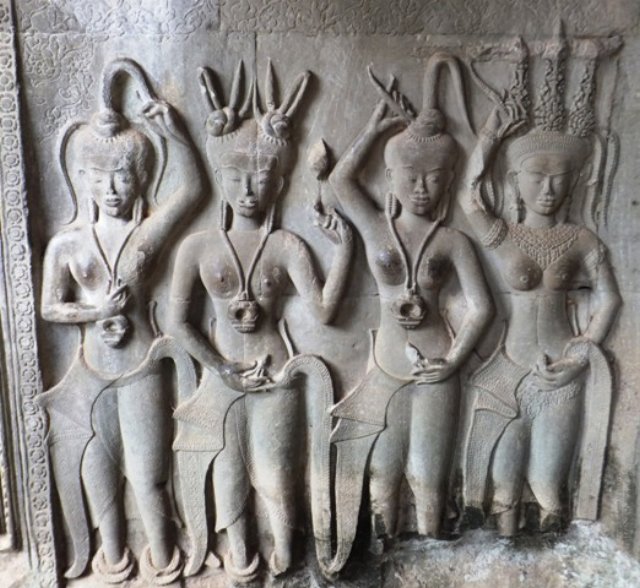 angkorwatwallmotifs.jpg