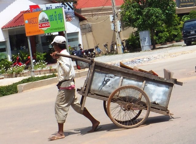 cambodianpushcart.jpg