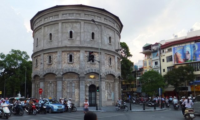 hanoiwatertowerbuilt1894.jpg