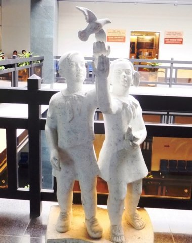 saigonwarmuseum4.jpg