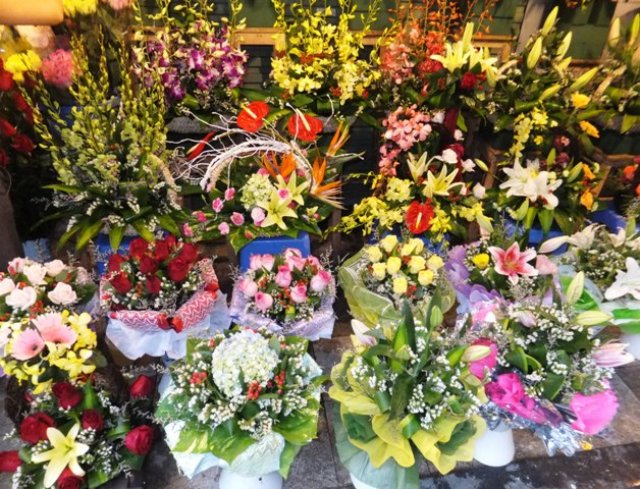 stunningflowers.jpg