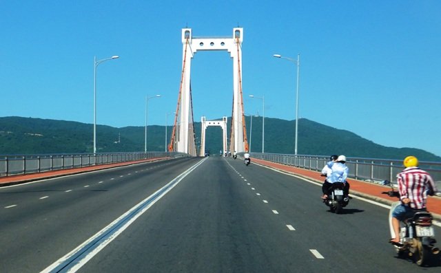 vietnambridge.jpg