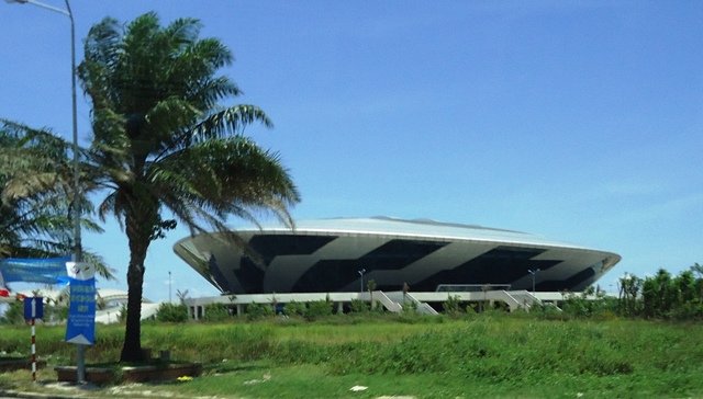 vietnamfootballstadium1.jpg